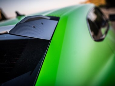 slide image for gallery: 25441 | Urus