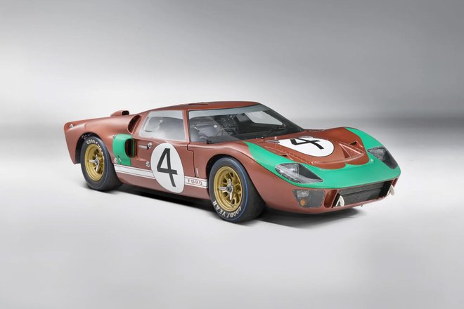 Ford GT40 Mk II