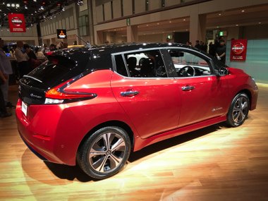 slide image for gallery: 25220 | Nissan Leaf