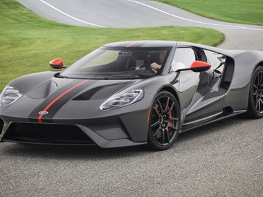 slide image for gallery: 23847 | Ford GT Carbon Series
