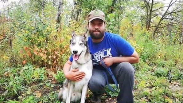 Собака вернулась к хозяину спустя 4 года после исчезновения
