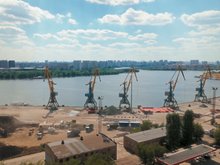 Кадр из Москва. Южный порт