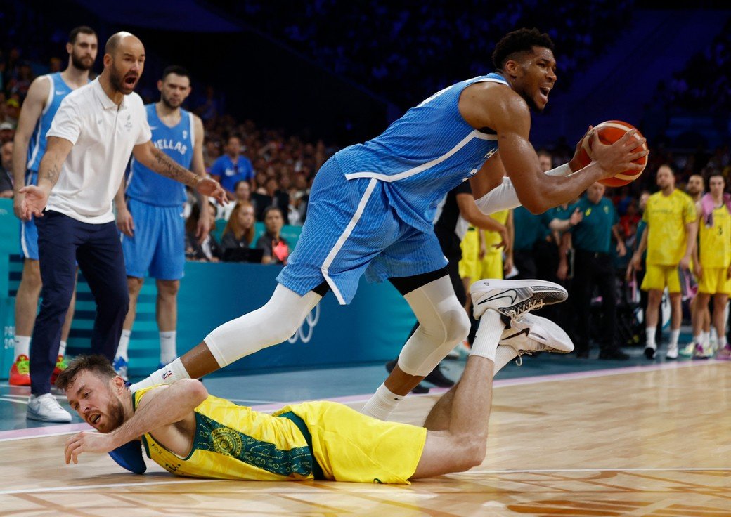Греческие баскетболисты обыграли команду Австралии на Олимпиаде