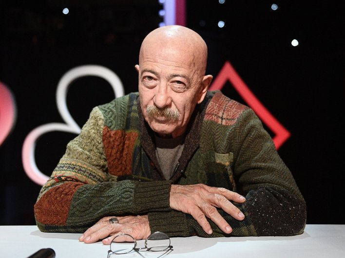 Александр Розенбаум в шоу «Три аккорда» Александр Розенбаум в шоу «Три аккорда»
