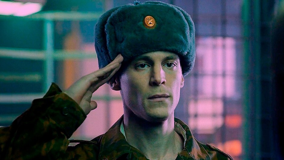 Иван Янковский в сериале «Аутсорс» Иван Янковский в сериале «Аутсорс»