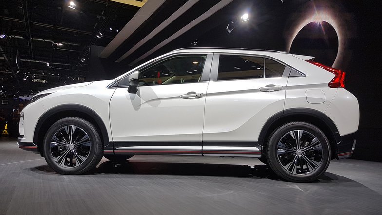 slide image for gallery: 23366 | Mitsubishi Eclipse Cross