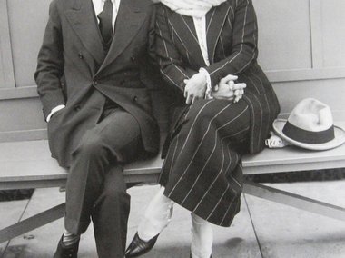 Slide image for gallery: 4296 | У Анны Павловой было много друзей-артистов по всему миру: так, например, она поддерживала теплые отношения с Чарли Чаплином (на фото)