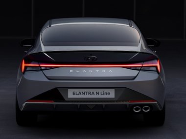 slide image for gallery: 26230 | Hyundai Elantra N Line(c)