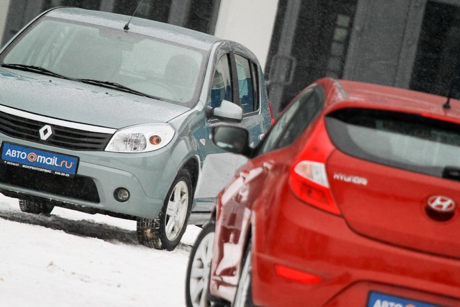 Renault Sandero и Hyundai Solaris