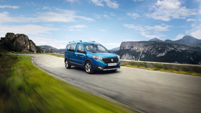 slide image for gallery: 24007 | Dacia Dokker Stepway