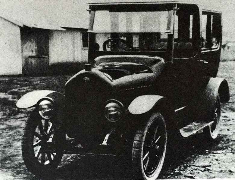 На базе именно этого прототипа появился серийный 2-литровый DAT Model 31, а следом и Model 41 с двигателем 2,3 л. В остальном же автомобиль по сути не менялся на протяжении всего жизненного цикла