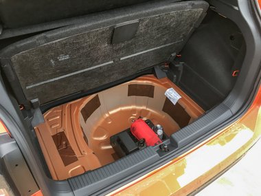 slide image for gallery: 24245 | Volkswagen T-Cross