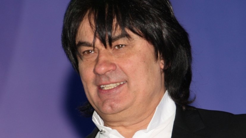 Александр Серов