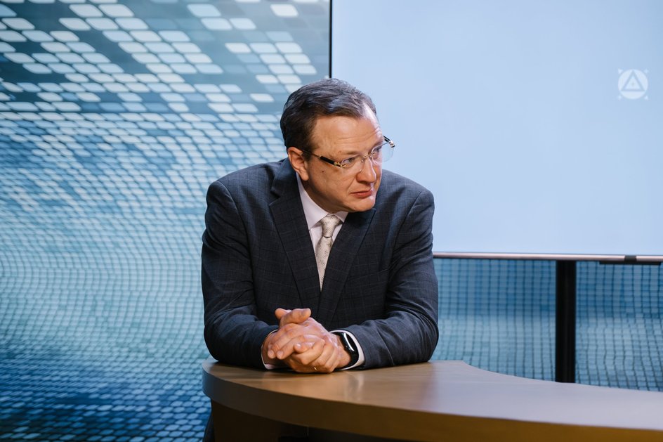 Марат Башаров в сериале «Санкционер» Марат Башаров в сериале «Санкционер»