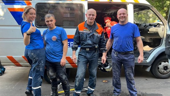 В Москве кошку-демона спасли из вентиляционной шахты