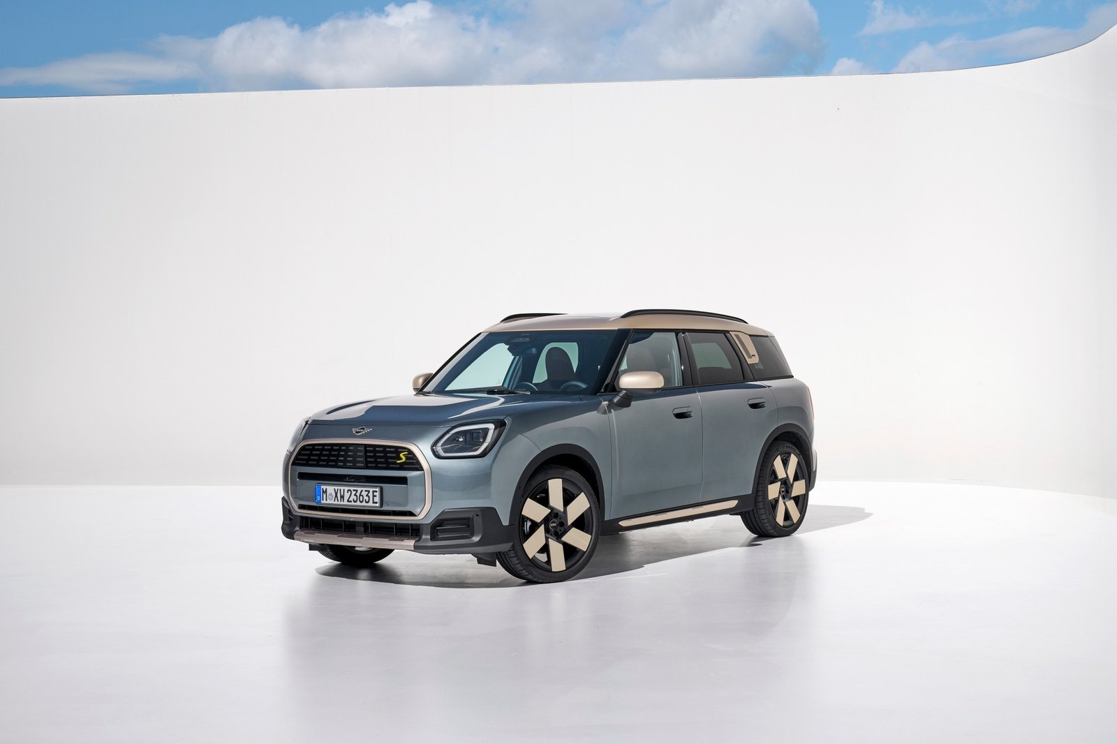 Представлен кроссовер Mini Countryman третьего поколения