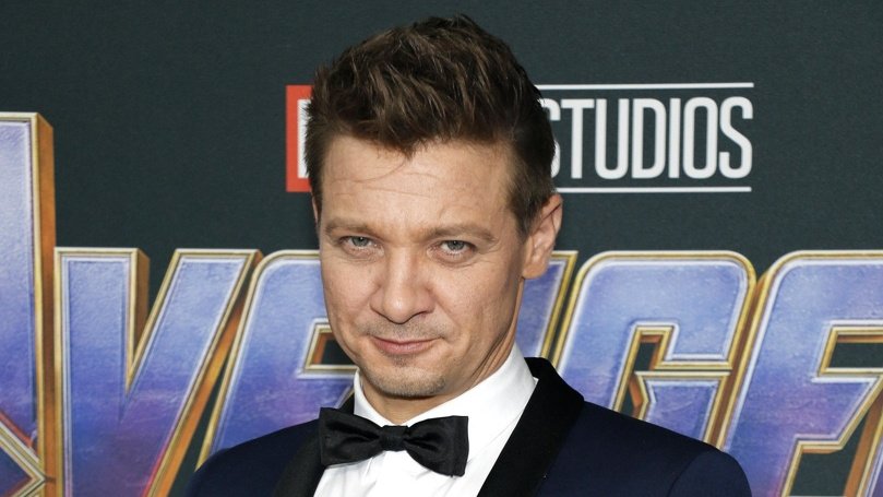 Джереми Реннер Джереми Реннер