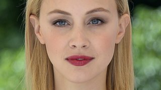 Сара Гадон (Sarah Gadon)