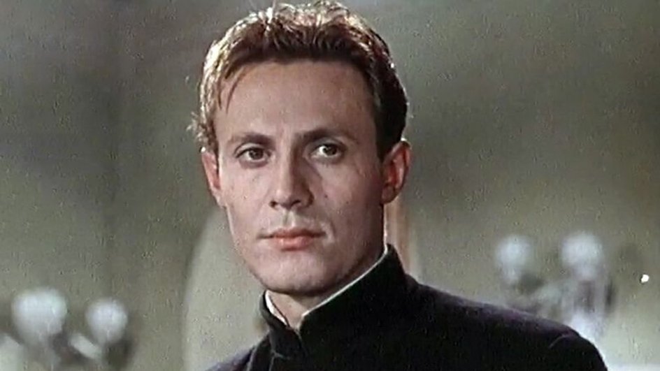 Юрий Соломин в фильме «Бессонная ночь» (1960) Юрий Соломин в фильме «Бессонная ночь» (1960)