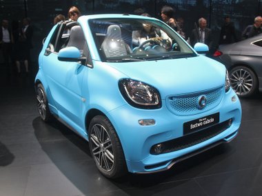 slide image for gallery: 17867 | Smart ForTwo Cabrio