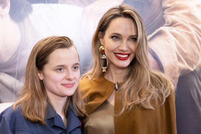 Анджелина Джоли с дочерью Вивьен