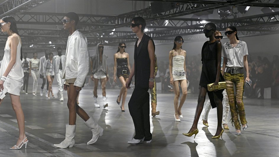 Maison Margiela, весна-лето 2025