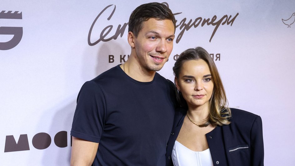 Дина Аверина и дмитрий Соловьев Дина Аверина и дмитрий Соловьев