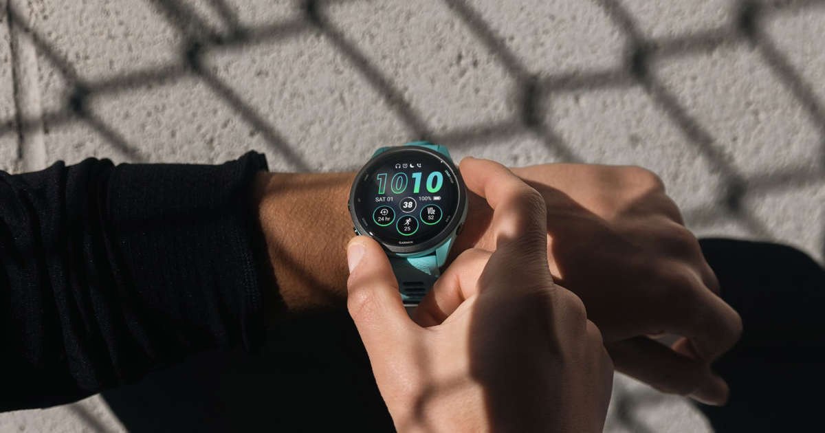 Garmin Forerunner OLED Hi Tech Mail