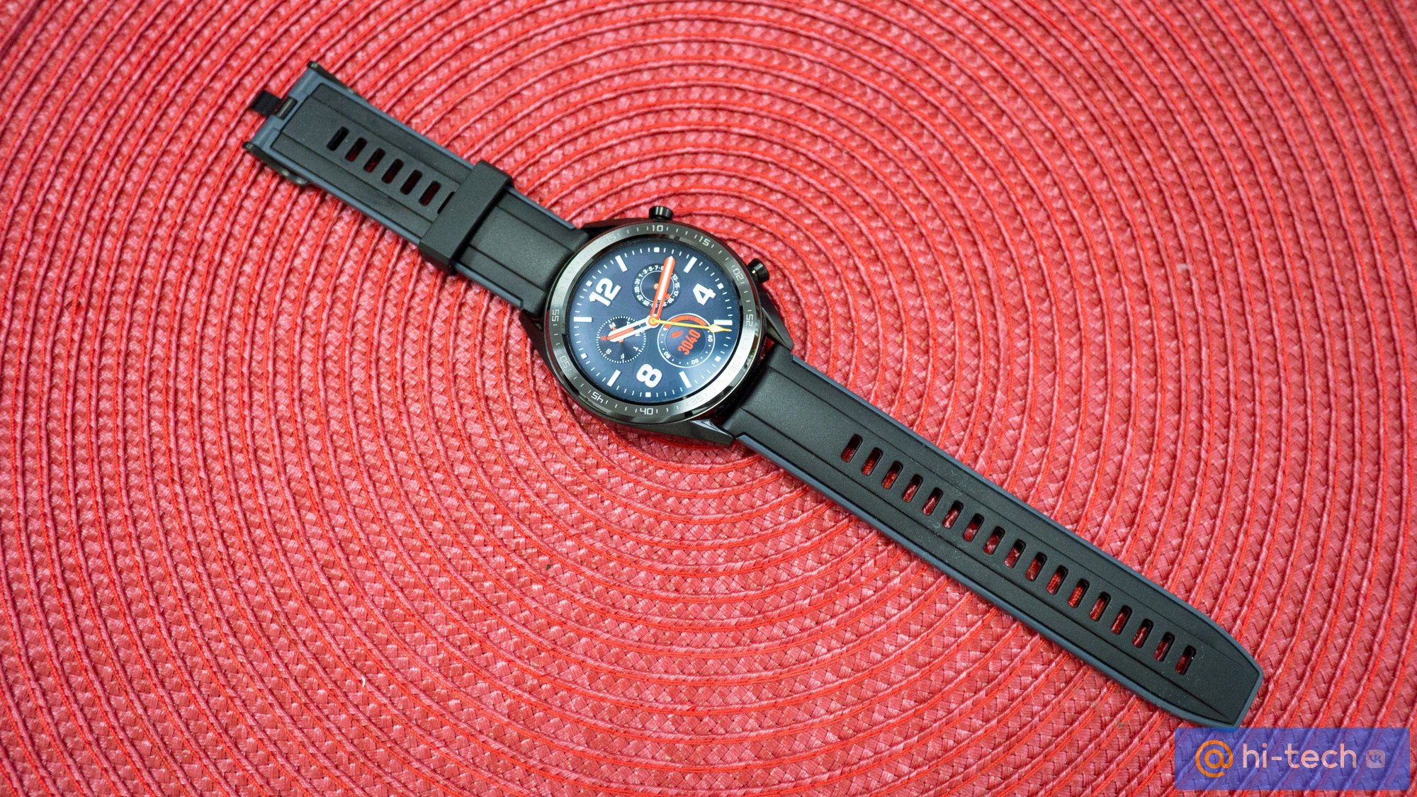 Обзор Huawei Watch GT: умные фитнес-часы, которые работают 2 недели без  подзарядки - Hi-Tech Mail.ru