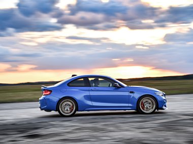 slide image for gallery: 25259 | BMW M2