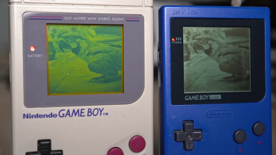 изображения попугая Game Boy и Game Boy Color