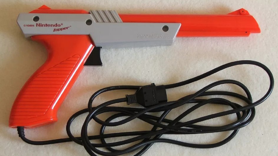 NES Zapper превратился в лазерный динамик: новое применение культового аксессуара NES Zapper превратился в лазерный динамик: новое применение культового аксессуара