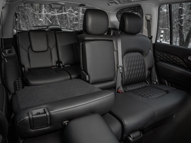 slide image for gallery: 27130 | Сиденья Infiniti QX80