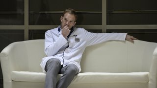 Красотка в ударе (2020) смотреть онлайн в хорошем HD качестве, отзывы,кадры из фильма, актеры - «Кино Mail.ru»