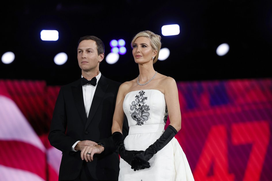 Иванка Трамп и Джаред Кушнер Иванка Трамп и Джаред Кушнер