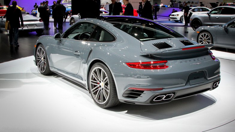 slide image for gallery: 19760 | Porsche 911 Turbo