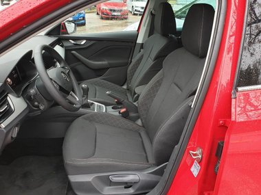 slide image for gallery: 24329 | Skoda Scala