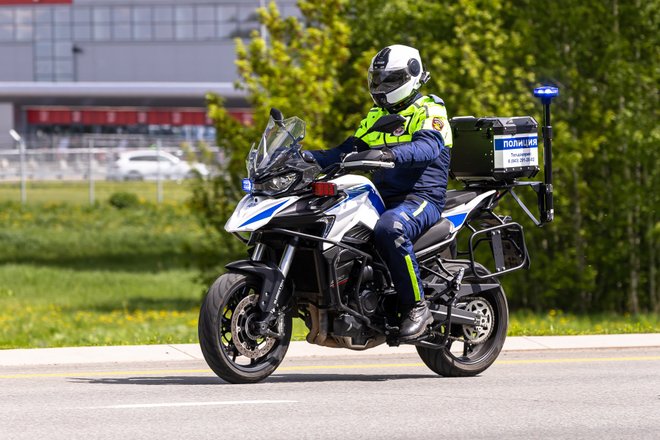 QJMotor для полиции QJMotor для полиции