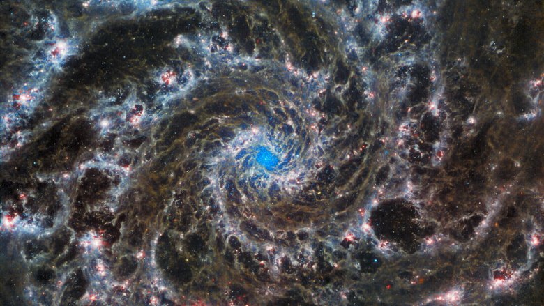 Галактика Messier 74. Нажмите, чтобы увеличить. Фото: ESA