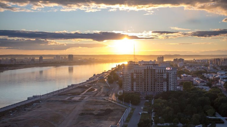 Как выглядит российский город, в котором из окон видно Китай