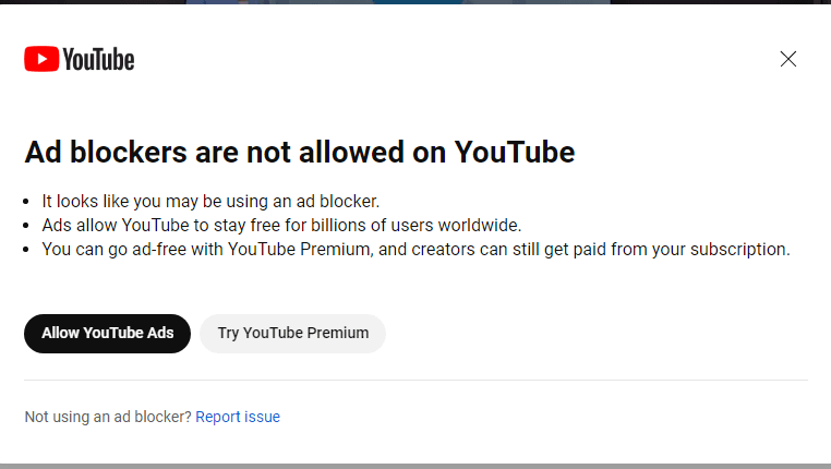 Такое сообщение появляется у пользователей, которые зашли на YouTube с активированным блокировщиком рекламы. Фото: Reddit