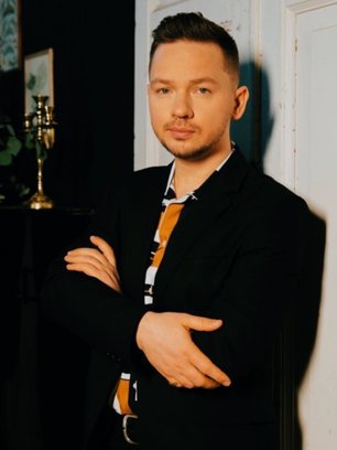 Ведущий Александр Киреев