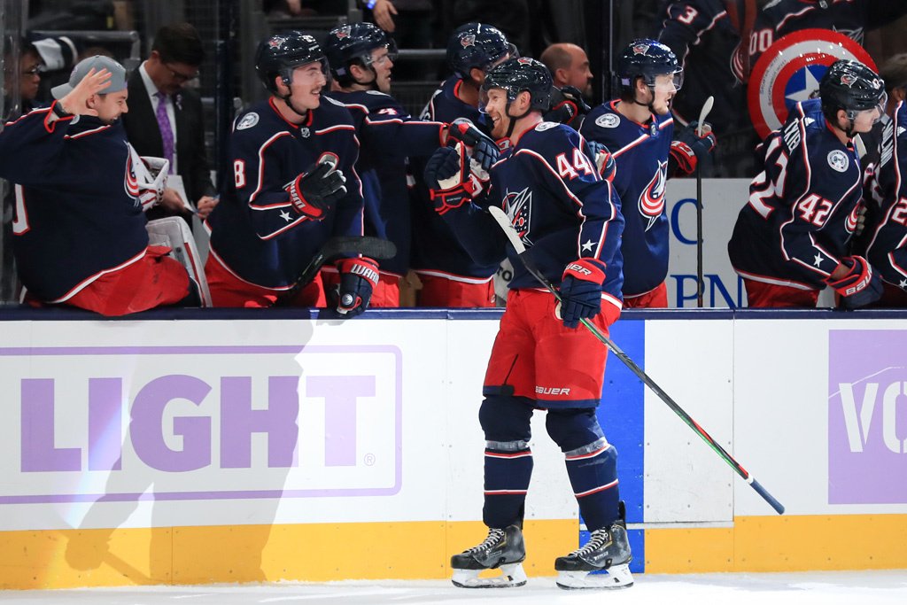 Голы Григоренко и Гаврикова принесли «Коламбусу» победу над «Тампой» в матче НХЛ