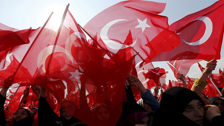 “Erdogan no tiene tal recurso administrativo para corregir los resultados de las elecciones”