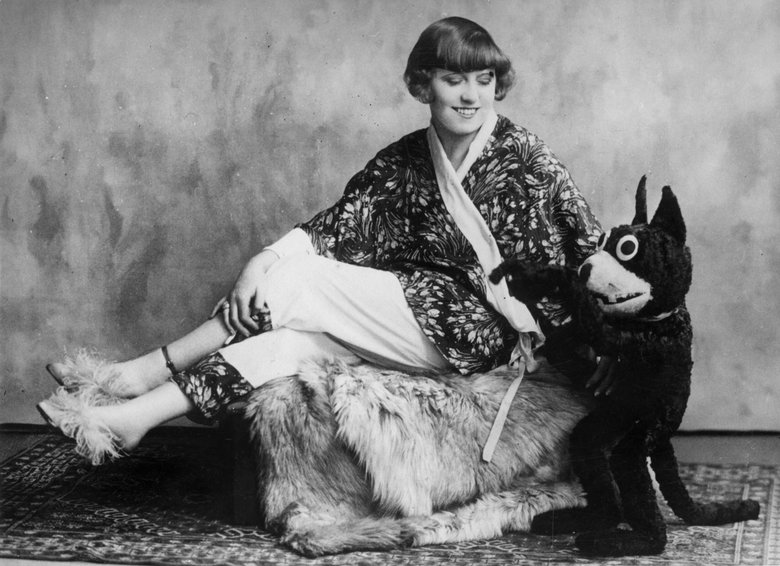 Модный дизайнер Долли Три. 1925 год.