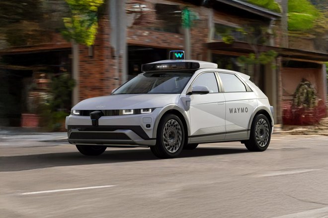 Беспилотные такси Waymo