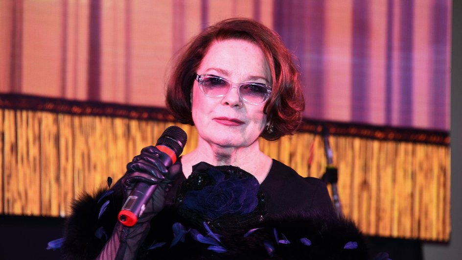Лариса Голубкина