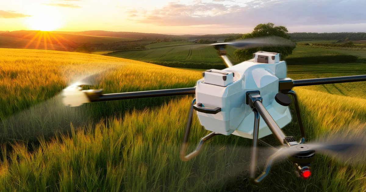 Представлен первый российский серийный дрон для сельского хозяйства