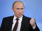 Как выглядят пиджаки и галстуки Владимира Путина с прямых линий