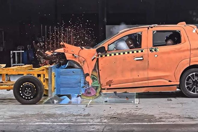 «Кама» показала краш-тест российского электрокара «Атом» «Кама» показала краш-тест российского электрокара «Атом»